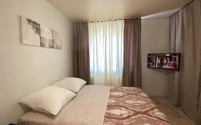 Желтый Нарцисс на улице Войкова