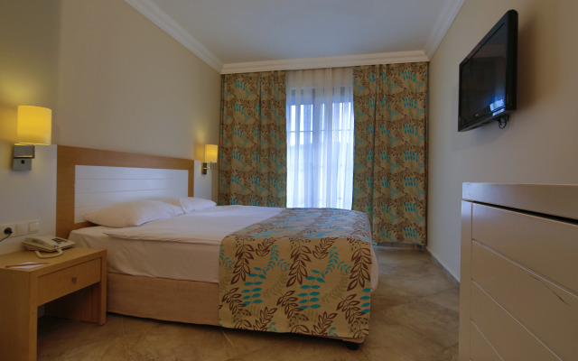 Green Bay Resort & Spa
