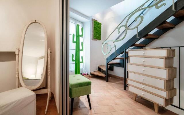 ALTIDO Amazing Green House with Balcony & Lake View
