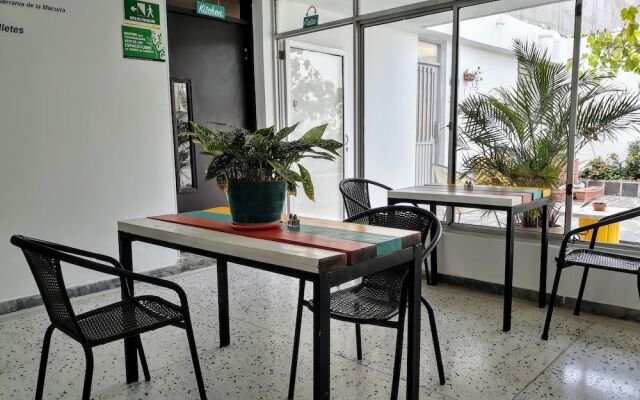 Bona Vida Hostel La Quinta Ii