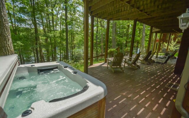 Commander's Quarters 5 Bedroom House