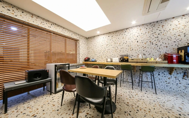 Gwangju Unam-dong Yeogijoa