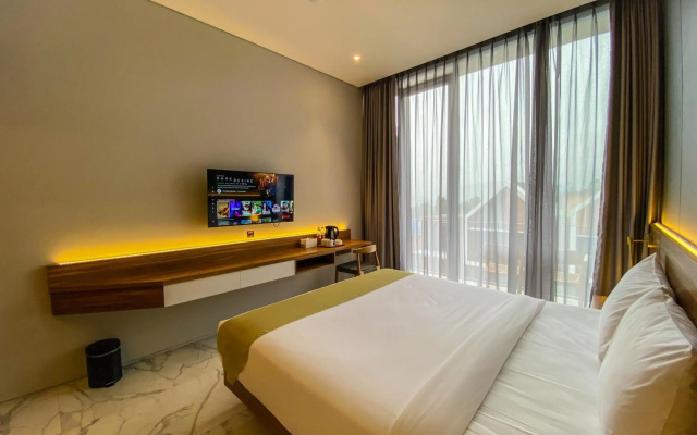 Facade Hotel by Azana