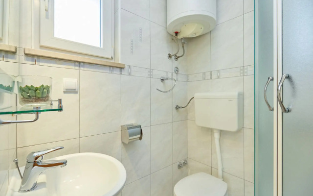 Apartments Zelic Tucepi