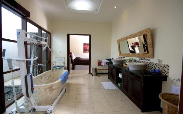 Accessible Villa G