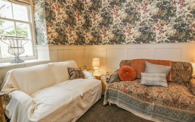 Trefoil Cottage