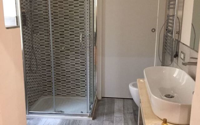 Spanish Steps Suite 128