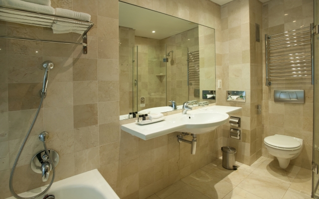 The Vineyard Hotel