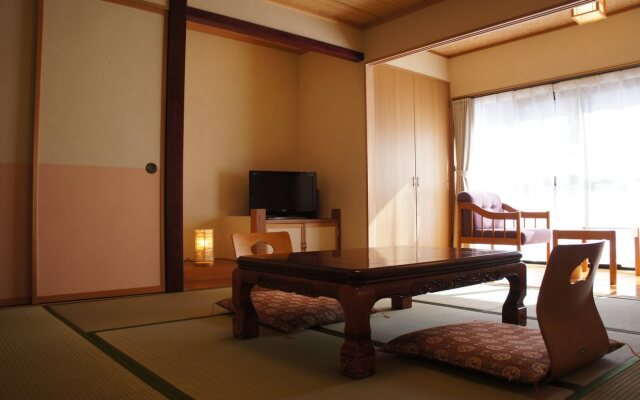 Kakeyu Onsen Kutsurogi No Yado Kuroiwa Ryokan