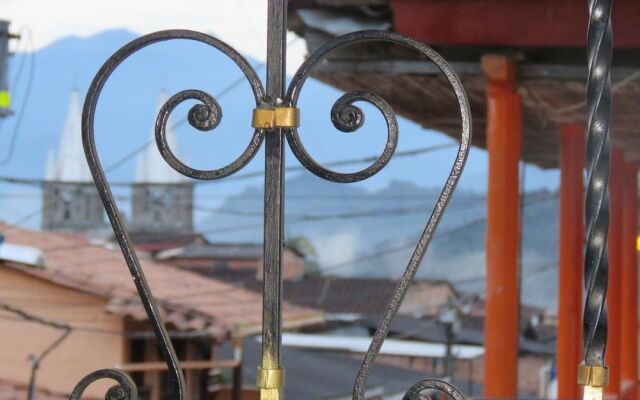 Hostal Juanes - Hostel