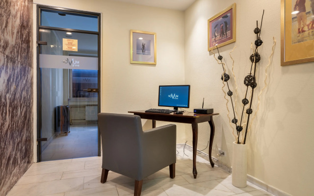 Hotel Leonet