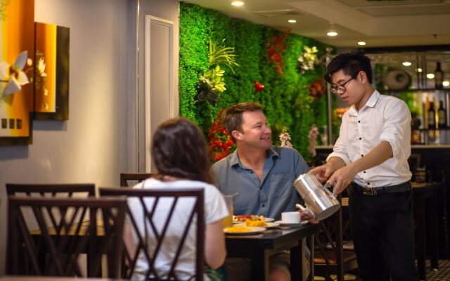 22land Residence Hotel 71 Hang Bong Premium