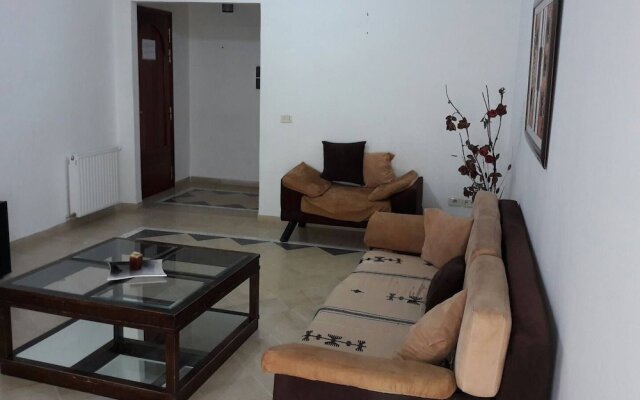 Rent Apartment F4 Richly Furnished In Tunis