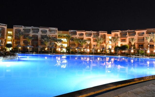 Parrotel Lagoon Waterpark Resort