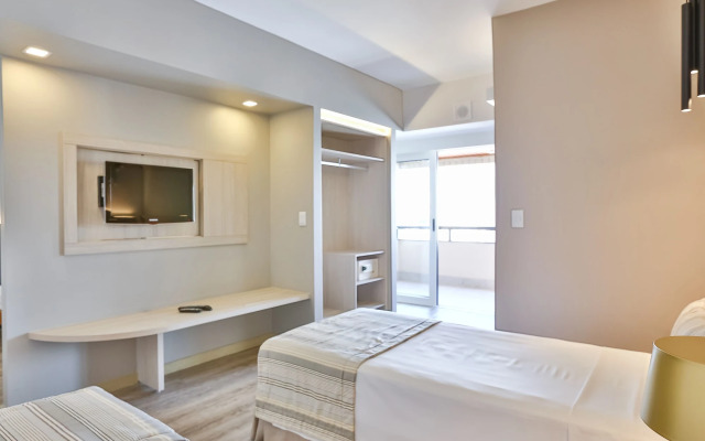 San Marino Suite Hotel