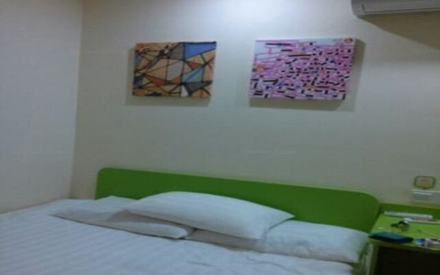 Hi Inn Ningbo Tianyi Square Branch