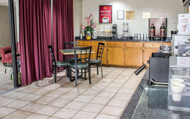 Quality Inn Henderson I-85