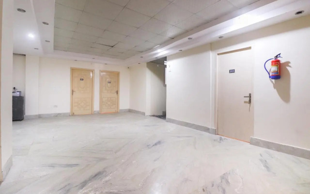 OYO 62711 Krishna Residency