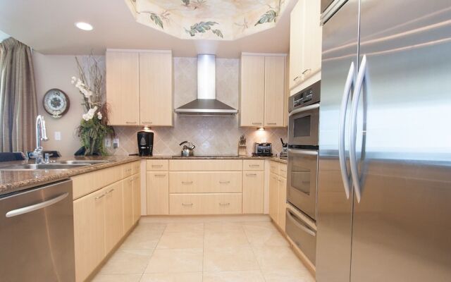 Crc1210 4 Bedroom Condo