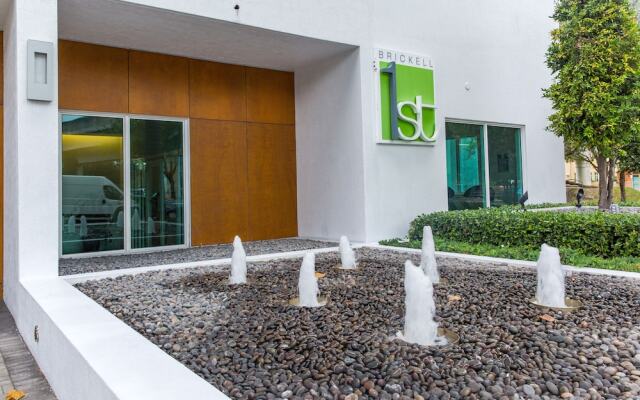 Brickell Luxe Rentals