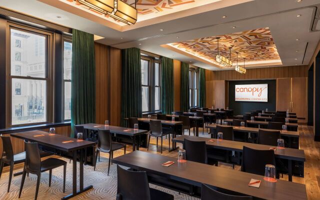 Canopy by Hilton Philadelphia Center City