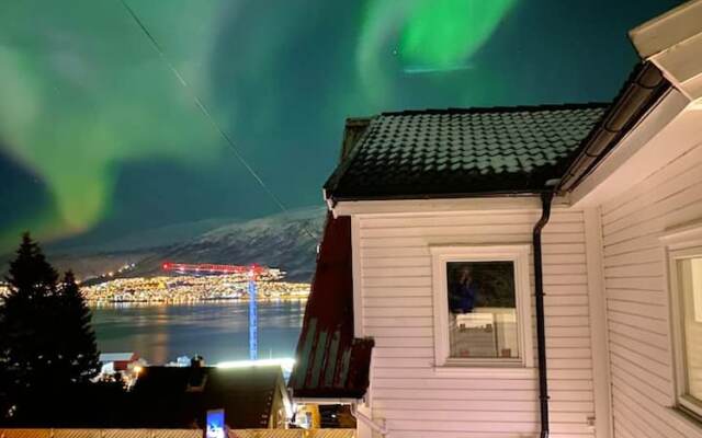 Apartment with One Bedroom in Tromsø, with Wonderful Sea View And Wifi - 4 Km From the Beach