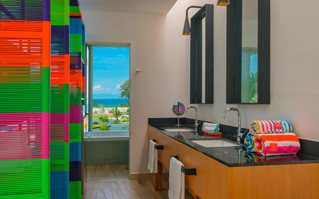 W Punta de Mita