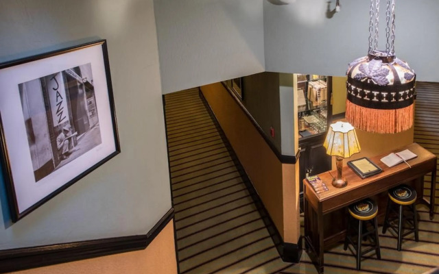 Hotel Boheme