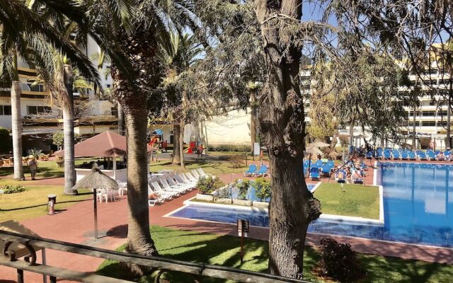 Apartment in 4 star Hotel 24h