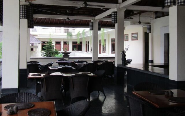 Wida Hotel