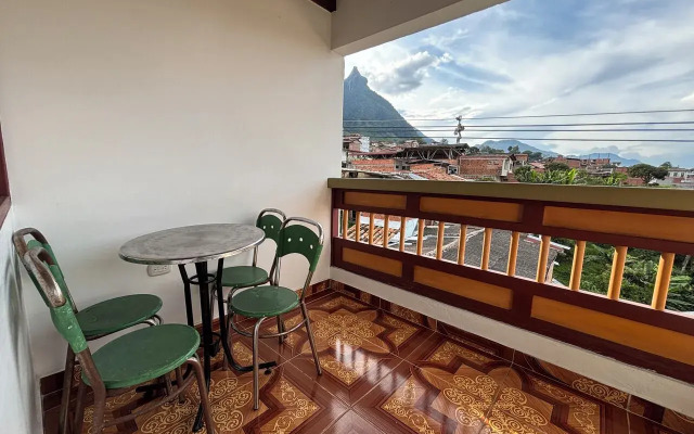 Hotel Balcon Tamesino