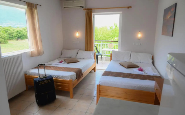 Sintrivanis Hotel