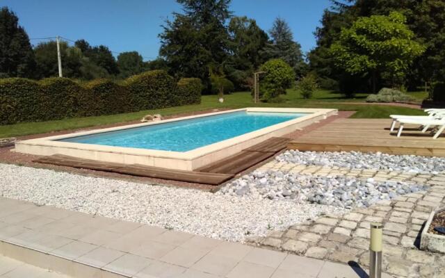 Gîte La Chapelle-aux-Choux, 3 pièces, 6 personnes - FR-1-410-141