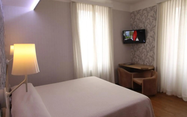 Metropole Suisse Hotel