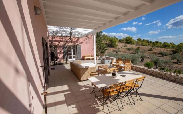 Roxanne's Olive Grove House