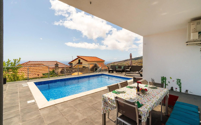 Roraima House - Private Pool and Garden