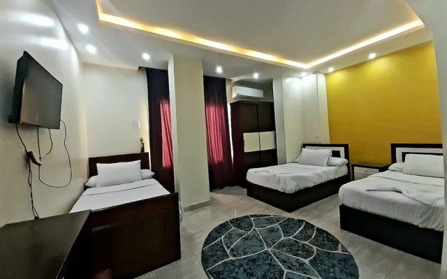 Tut Pyramids View Hotel