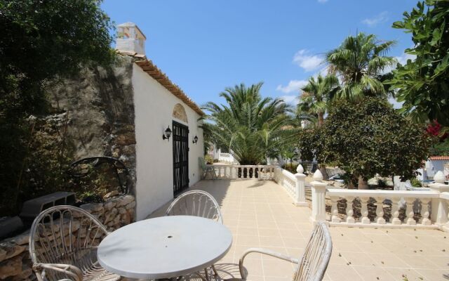 Villa Alber - Plaza Mayor