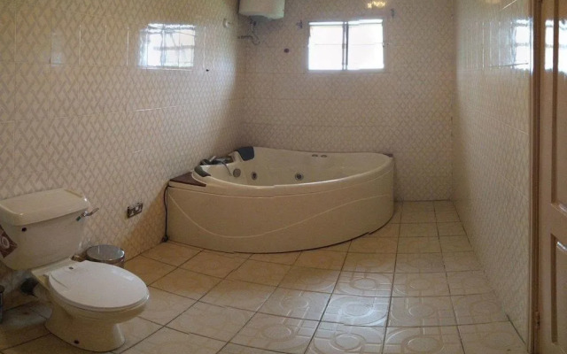 Porschester Hotel and Suite