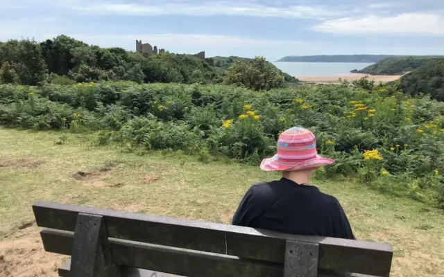 Gower - 2 Beds - Parking - EV Charger - Wifi