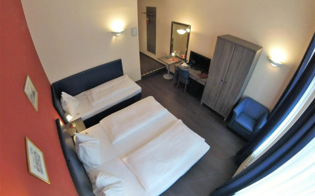 Hotel Pension Excellence