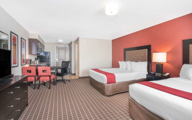 Hawthorn Extended Stay by Wyndham Dickinson