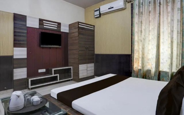 M2 Hotel & Restaurant