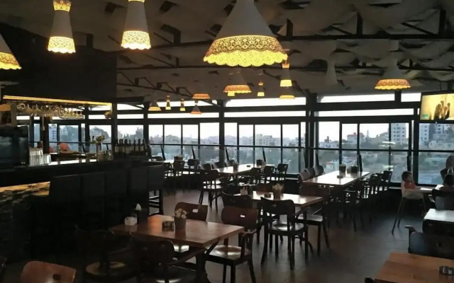 Ankars Suites & Hotel