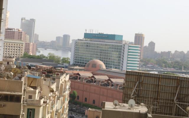 Wake Up! Cairo Hostel