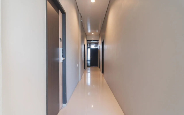 RedDoorz Plus near Siloam Hospital Balikpapan