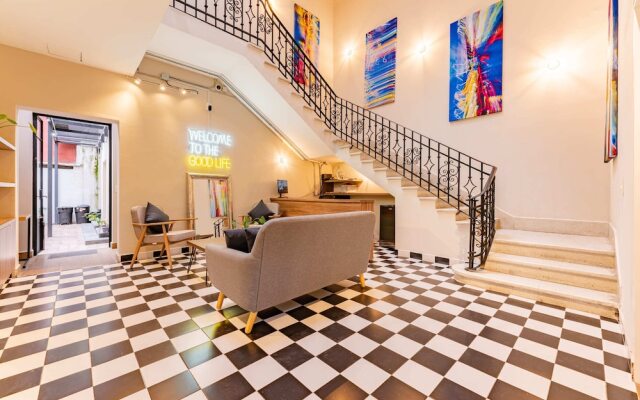 Casa Danubio Reforma by VH