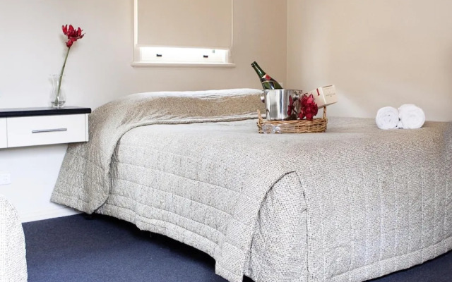 Prince of Wales Motel