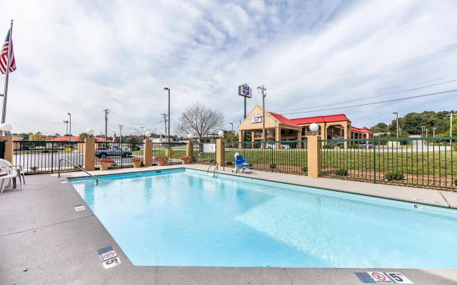 Comfort Inn Lenoir City-Knoxville