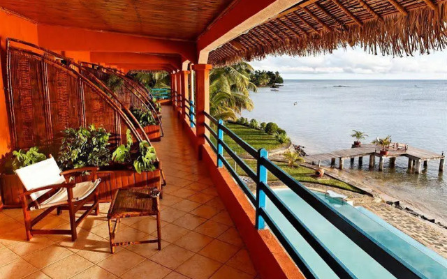 Vanivola Hotel